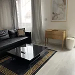 Zara Luxury The Absolute Center Of