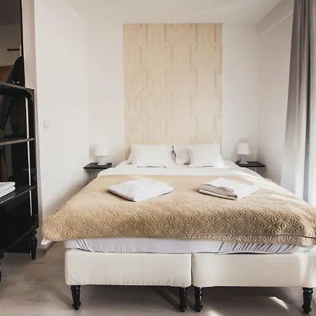 Zara Luxury The Absolute Center Of * Žilina