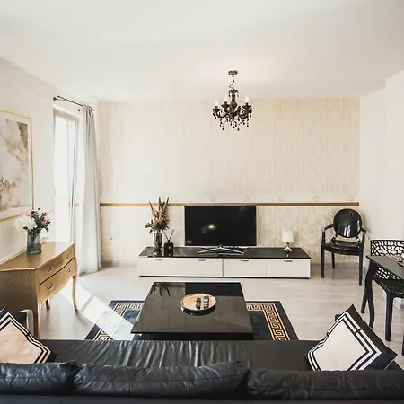 Alloggio in famiglia Zara Luxury The Absolute Center Of