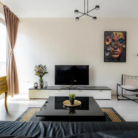 Zara Luxury The Absolute Center Of Žilina