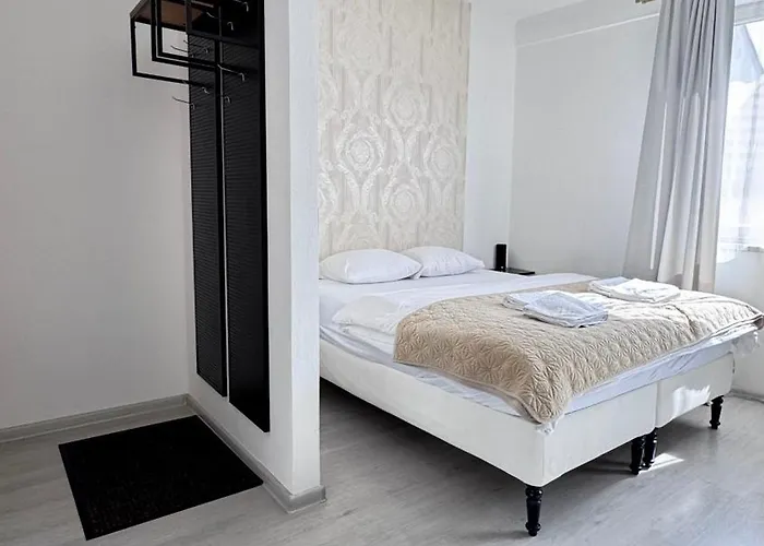 Kwatera prywatna Zara Luxury The Absolute Center Of